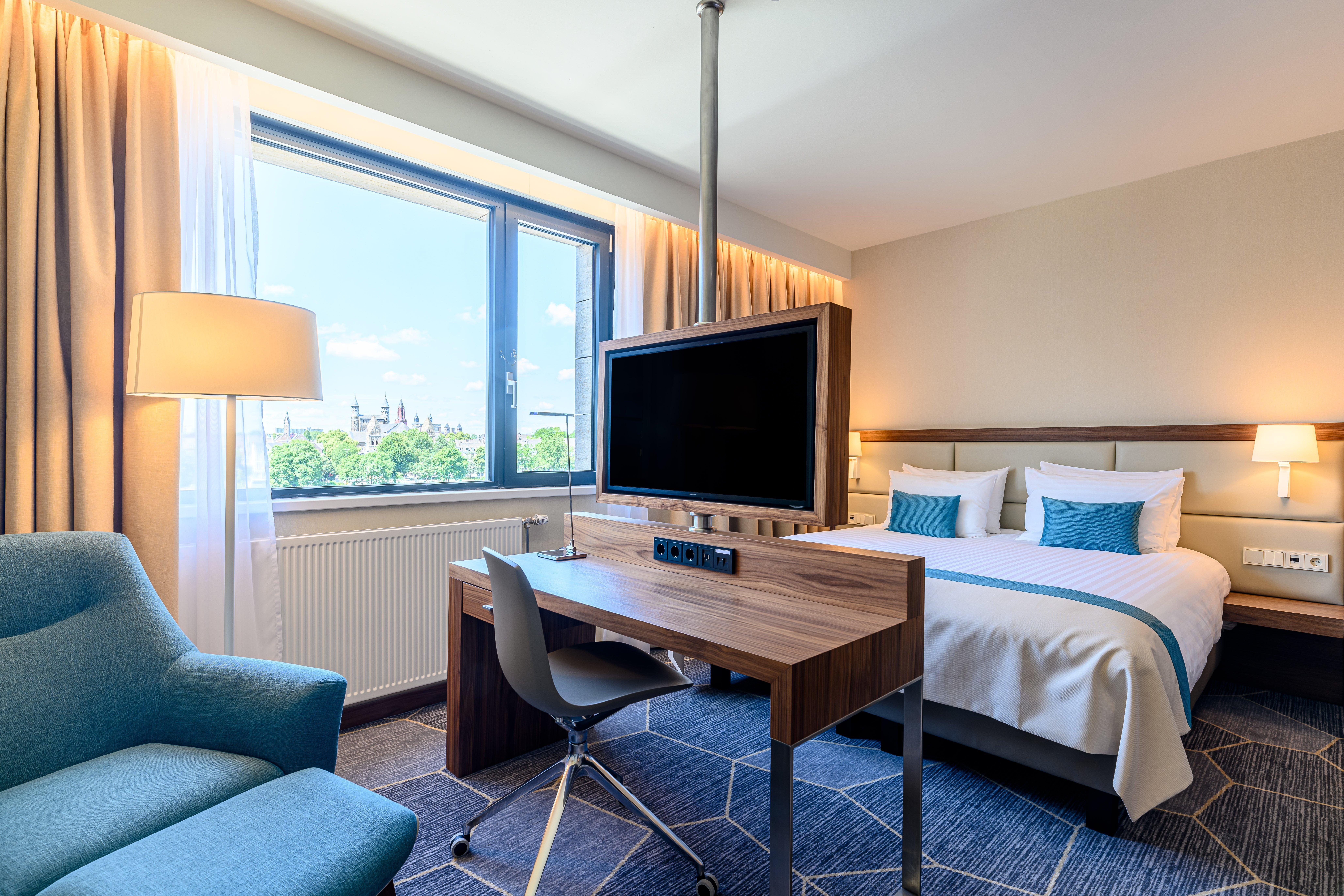 Hotel Crowne Plaza Maastricht, An Ihg 4*