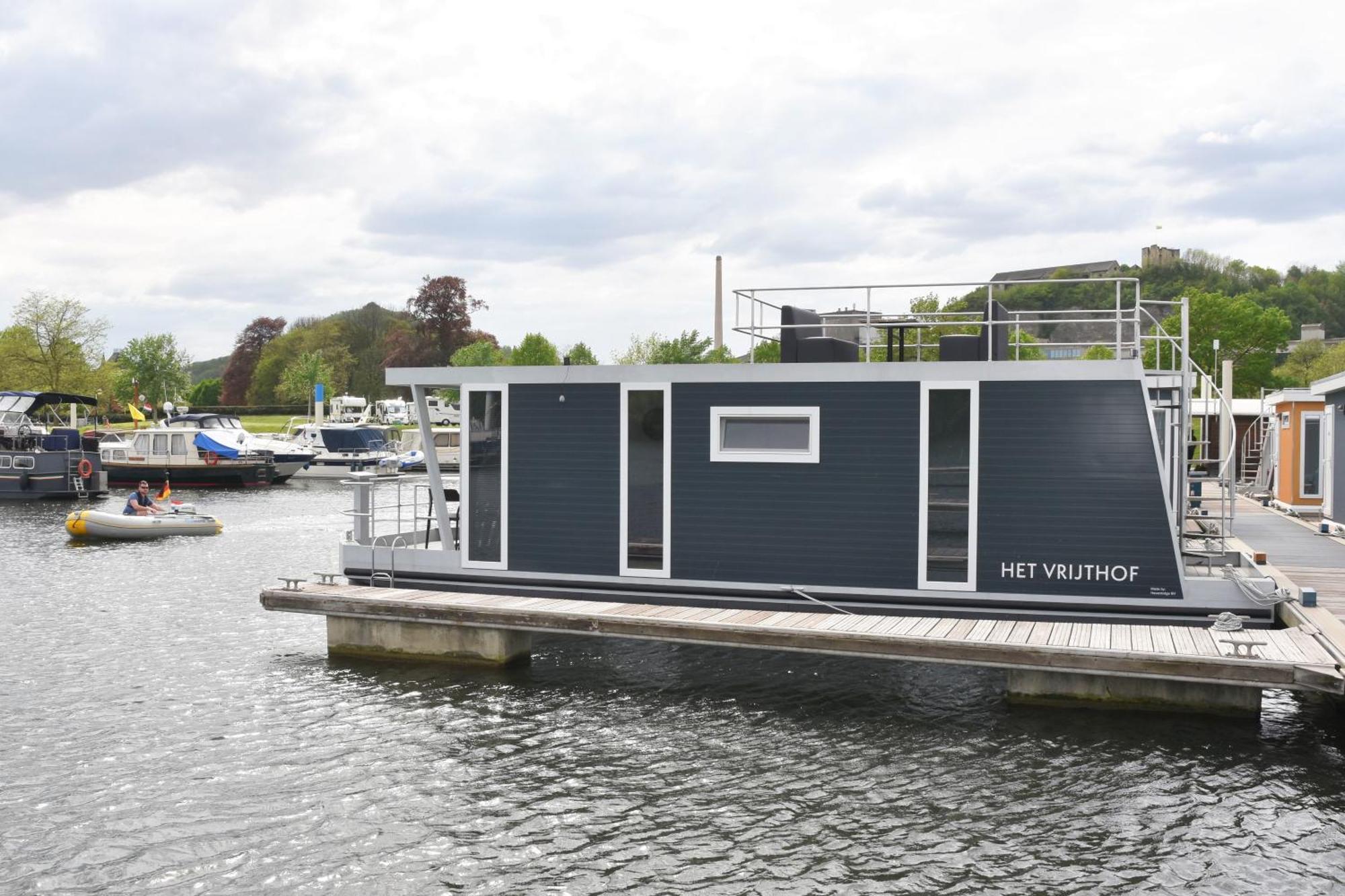 Ferienhaus Cozy Floating Boatlodge 