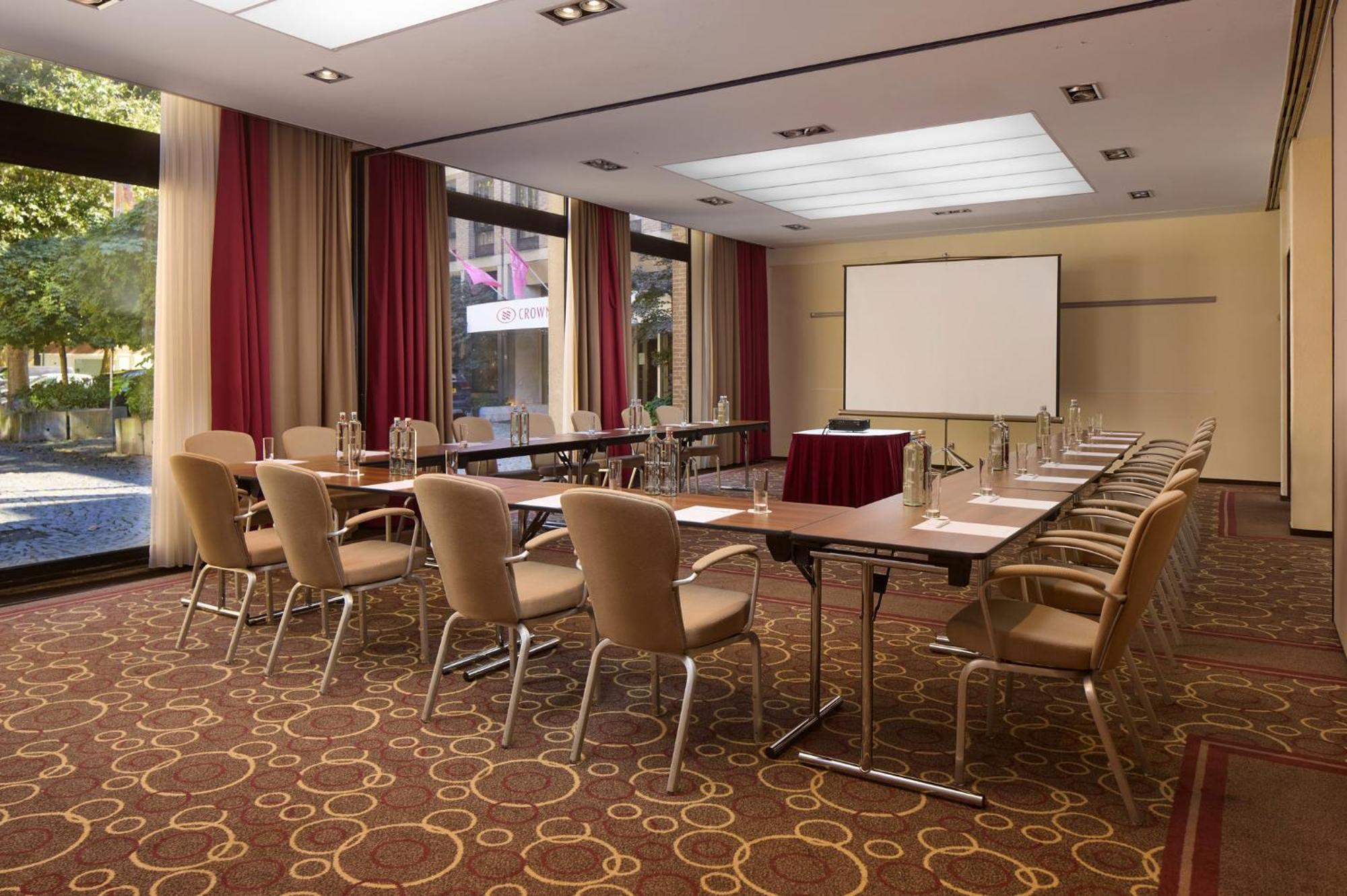 Crowne Plaza Maastricht, An Ihg Hotel 4*