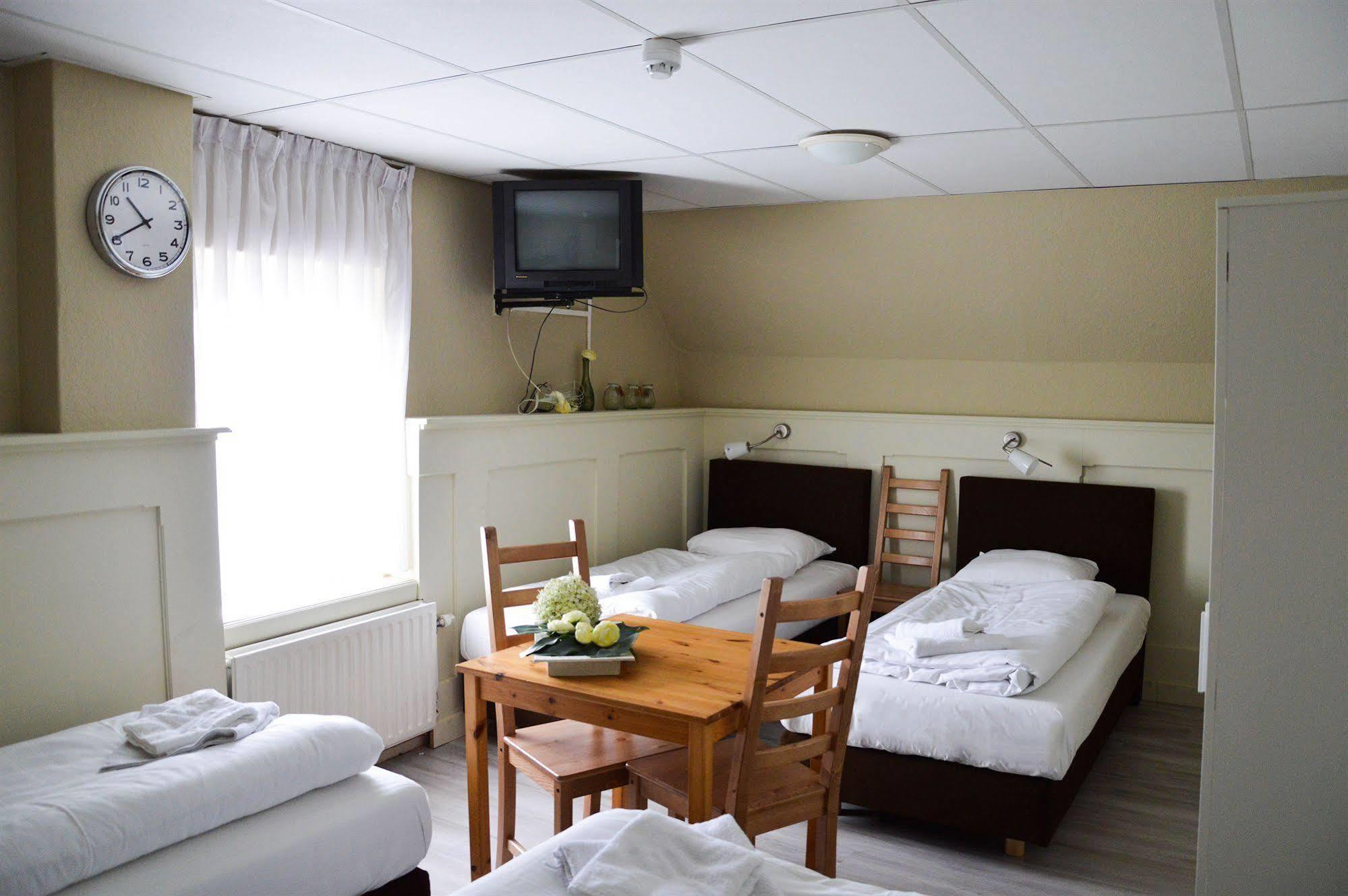 Hotel La Colombe 2*