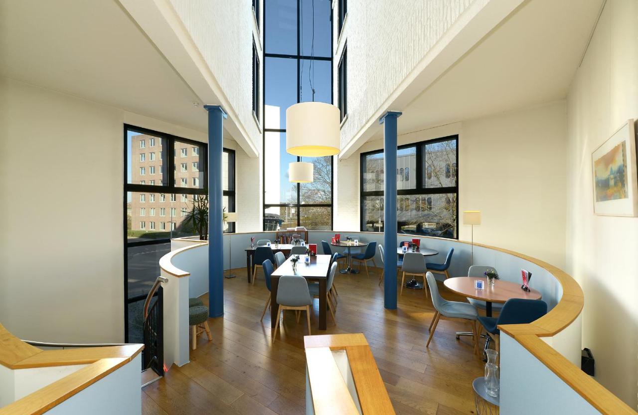 Hotel Randwyck 4*
