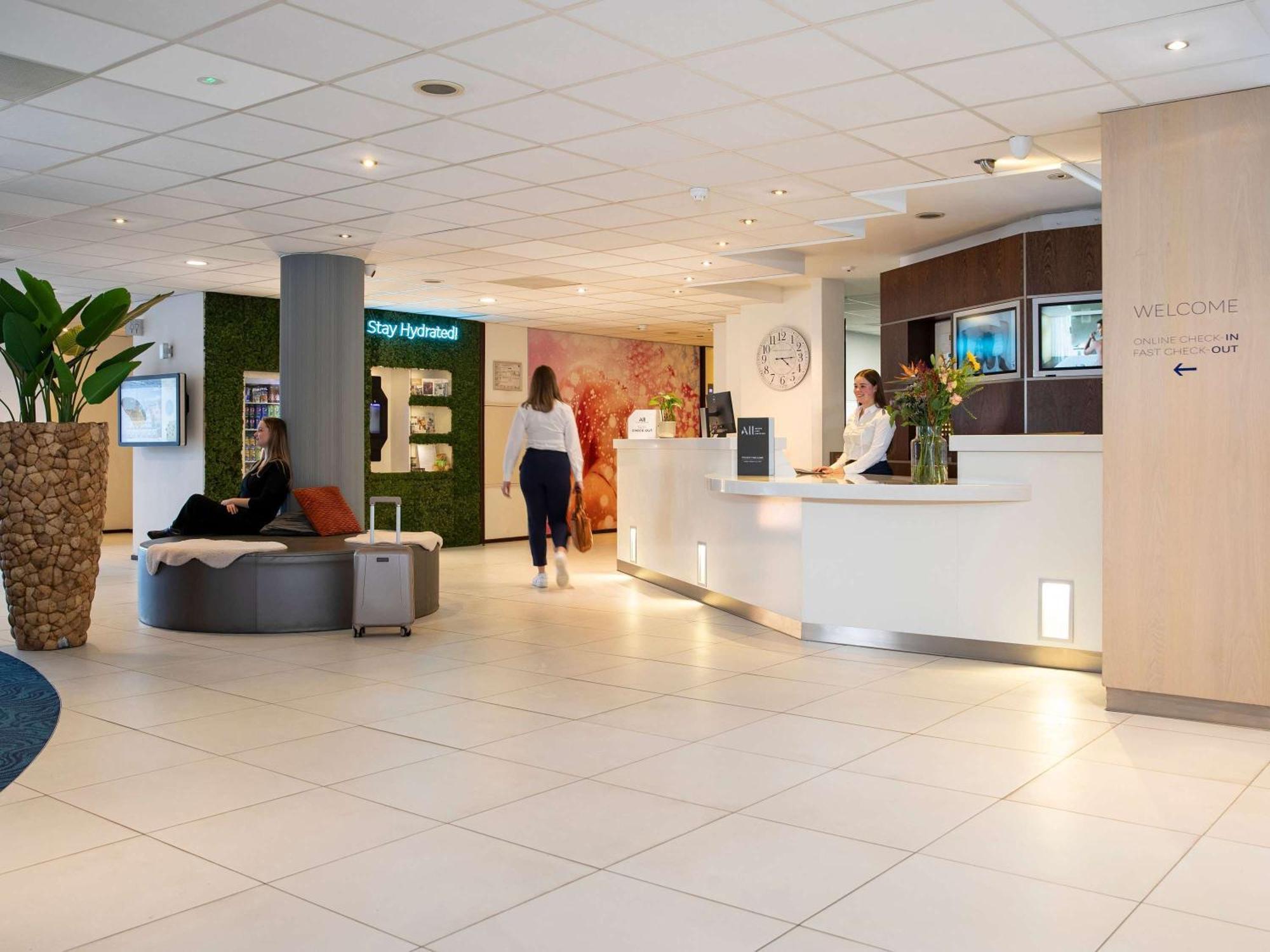 Novotel Hotel 4*