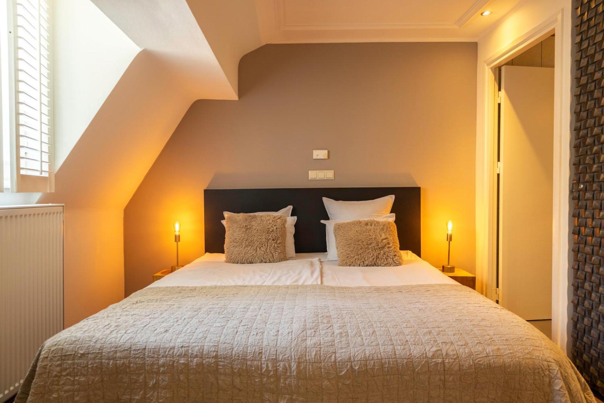 Bouteaque Hotel 2*