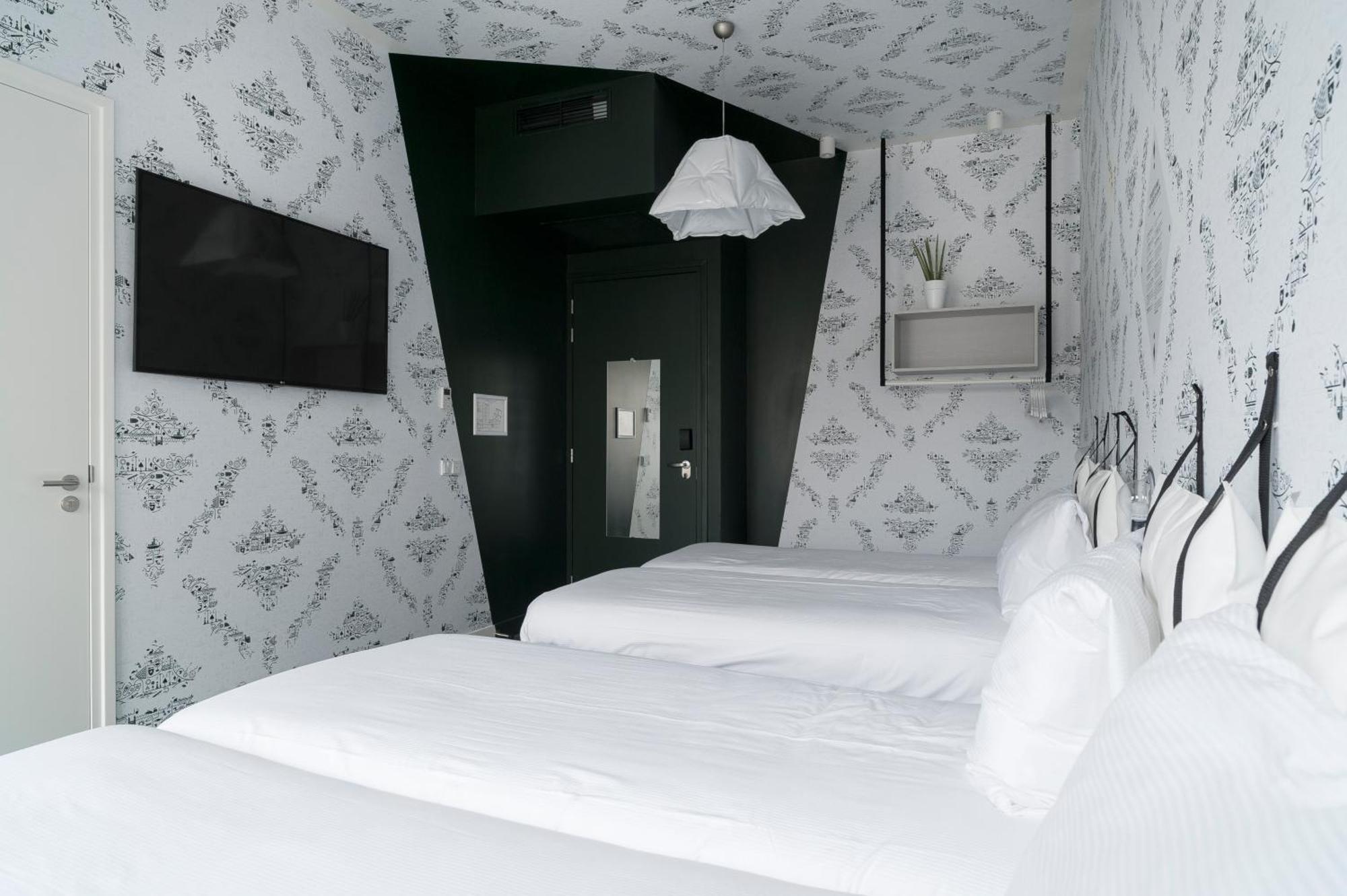 Kaboom Hotel