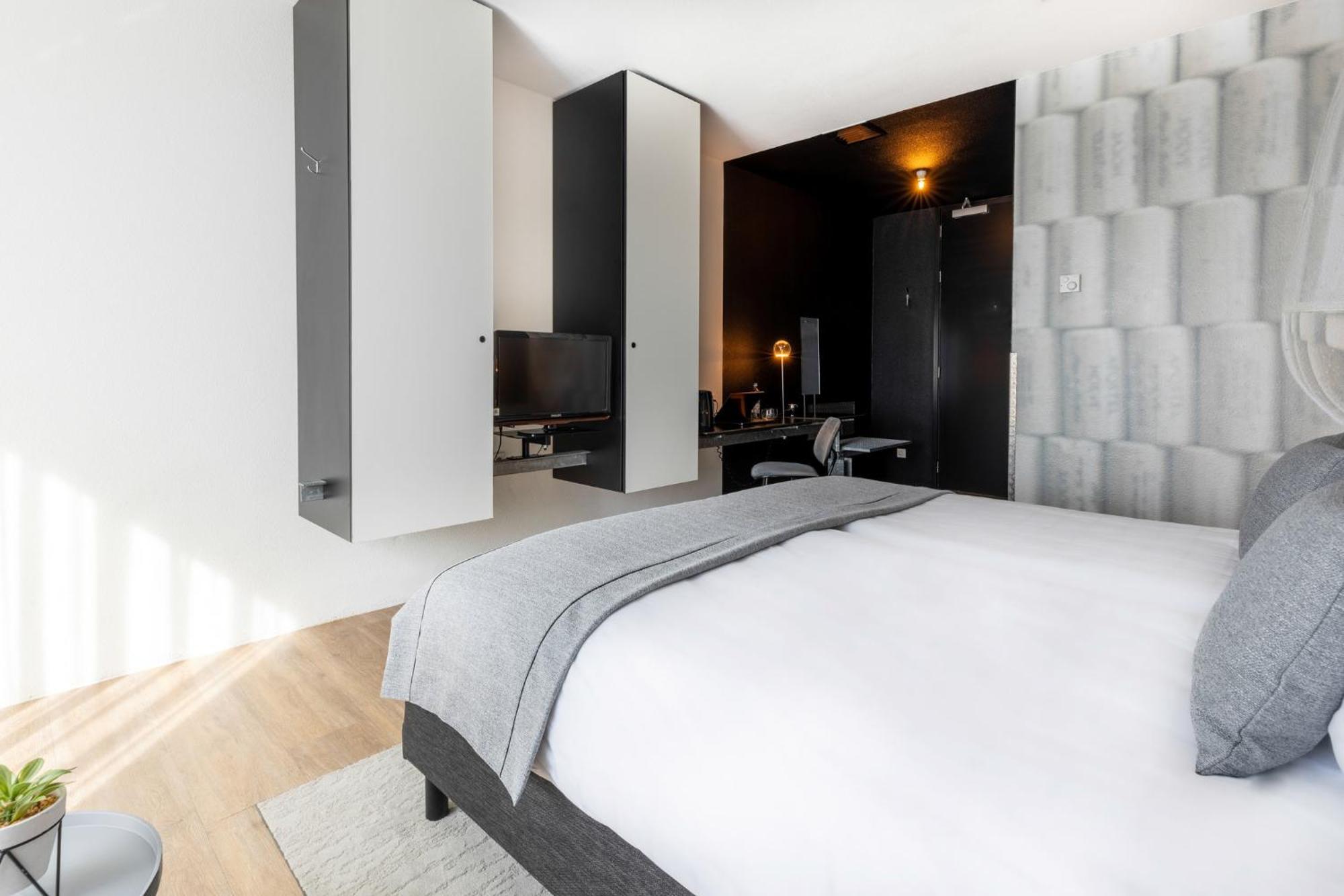 Garner By Ihg Hotel 4*