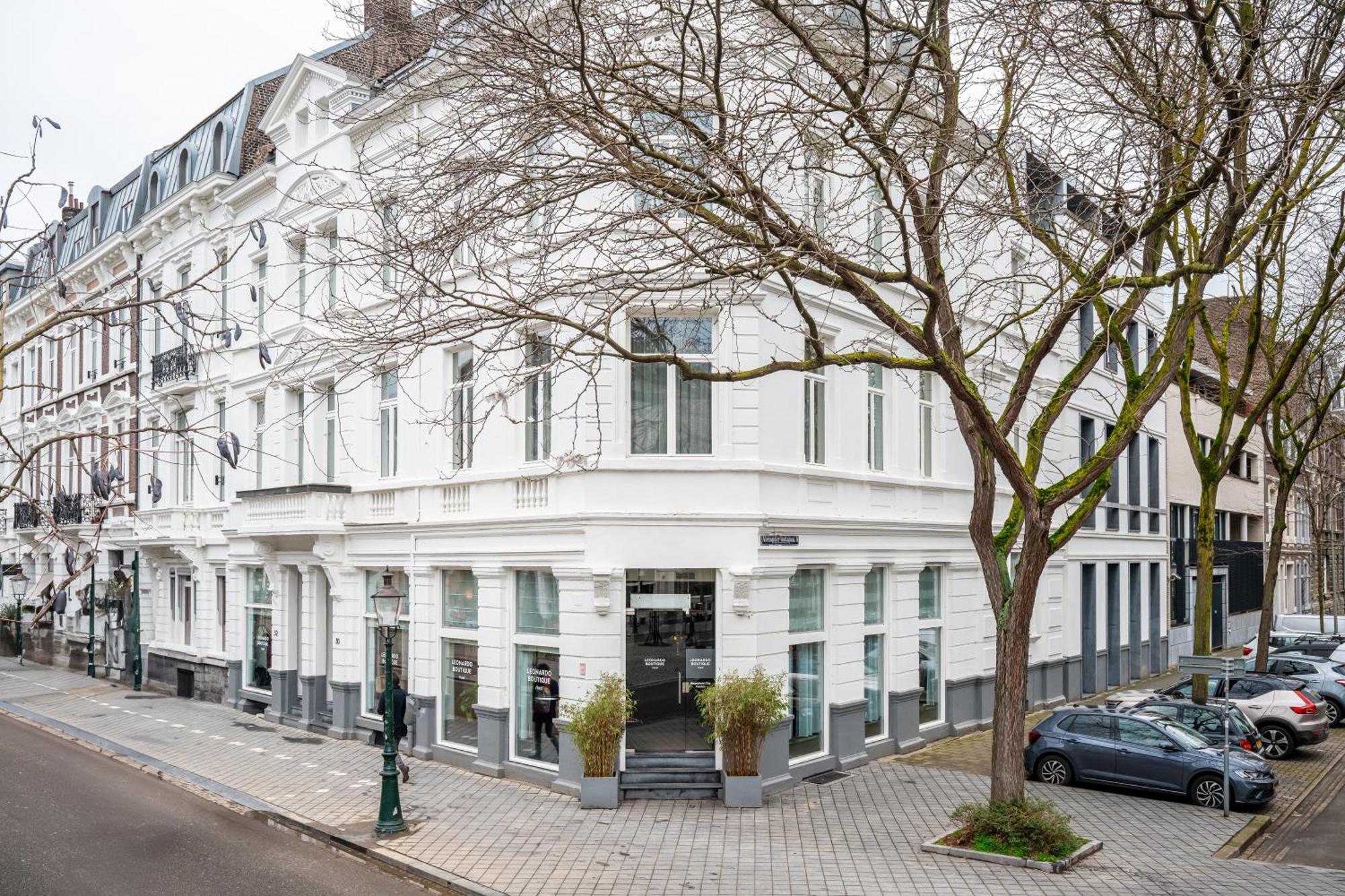 Hotel Leonardo Boutique Center Former Designhotel 4*