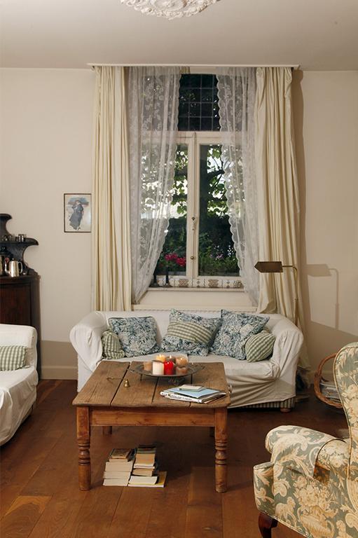 Annelies'place To B& B