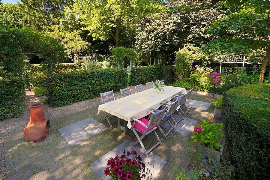 Annelies'place To B& B * Maastricht