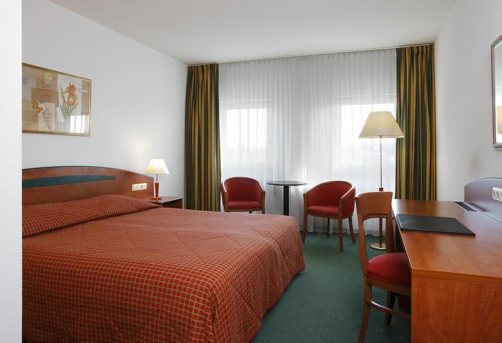 Nh Hotel