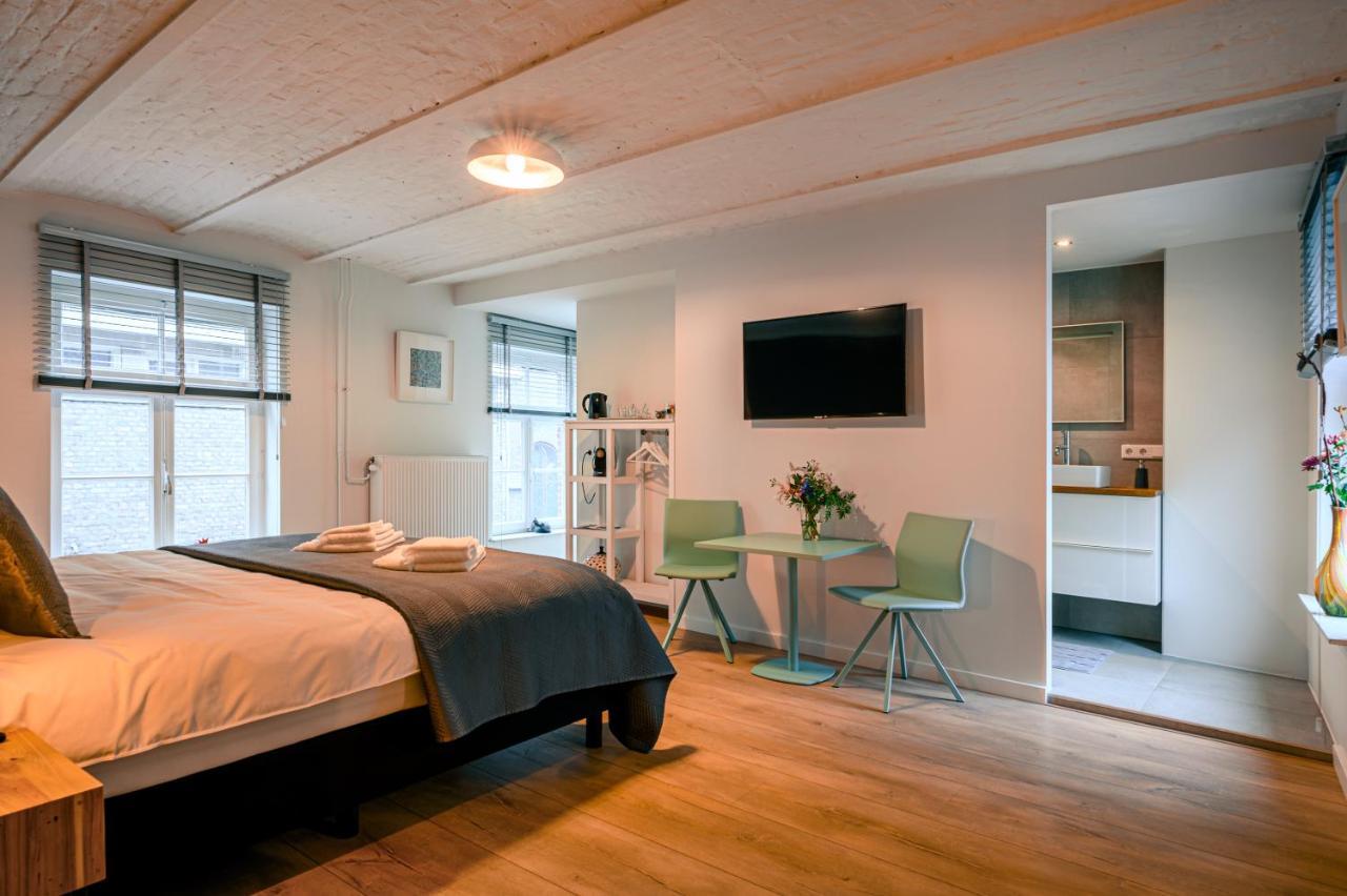 Gracht 62 Couette-café *